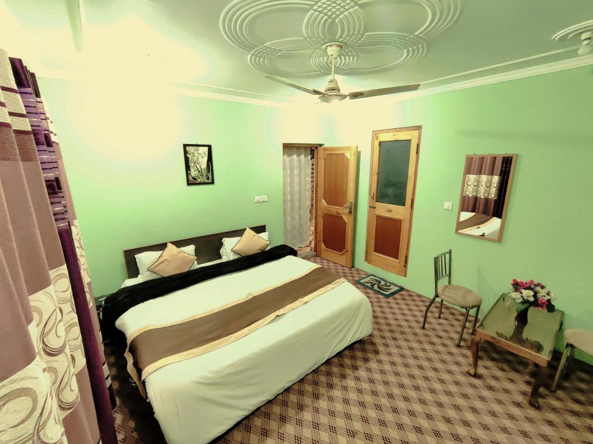 Sheesha Residency Hotel Srīnagar Exterior foto