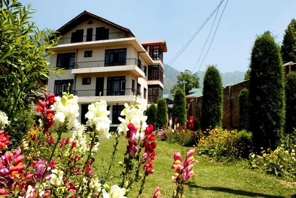Sheesha Residency Hotel Srīnagar Exterior foto